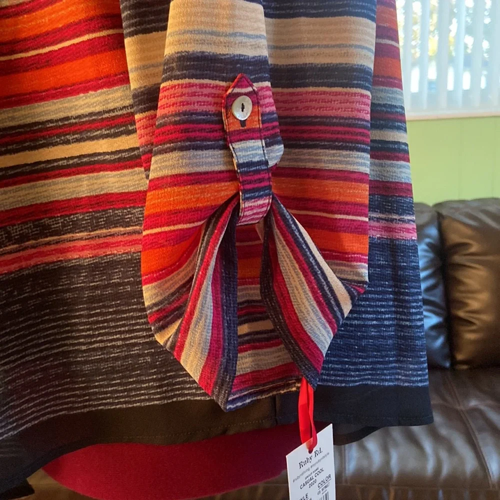 NWT Ruby Rd. blouse - Picture 4 of 7